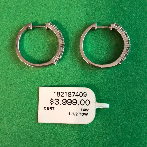 Diamond earrings - Picture 4 of 5